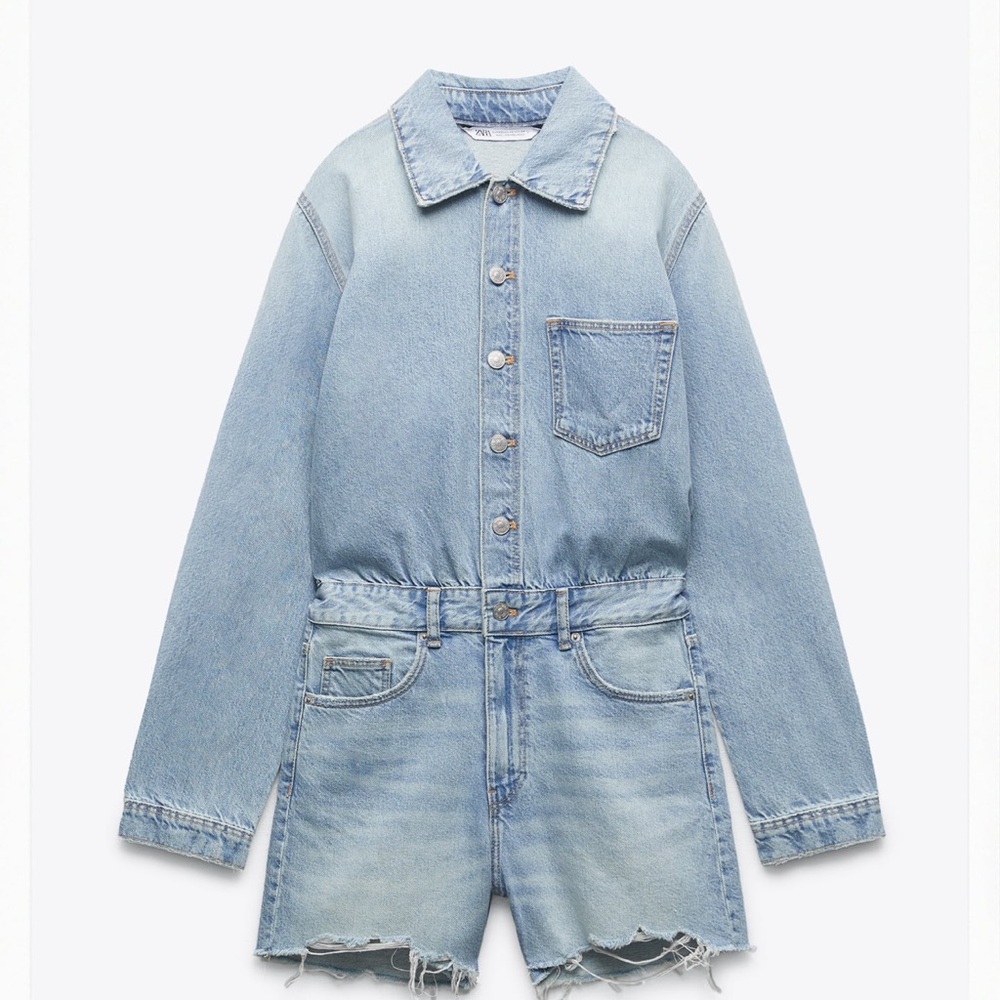 Short denim jumpsuit
